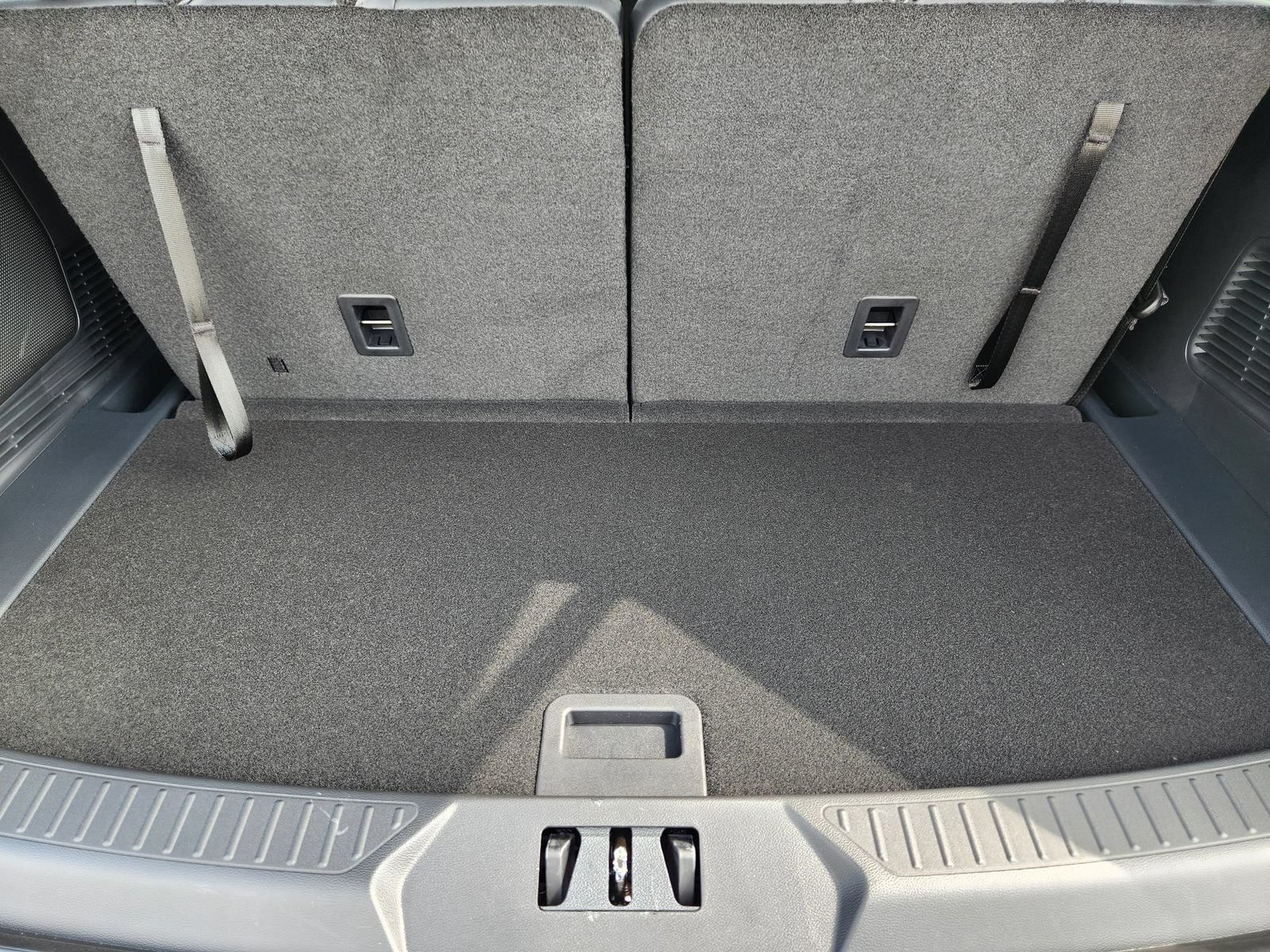 New 2026 Ford Explorer ST-Line RWD image 26