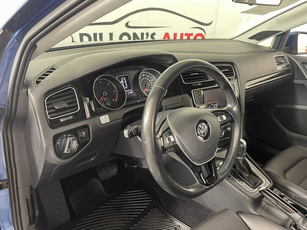 Used 2015 Volkswagen Golf TDI SEL image 14