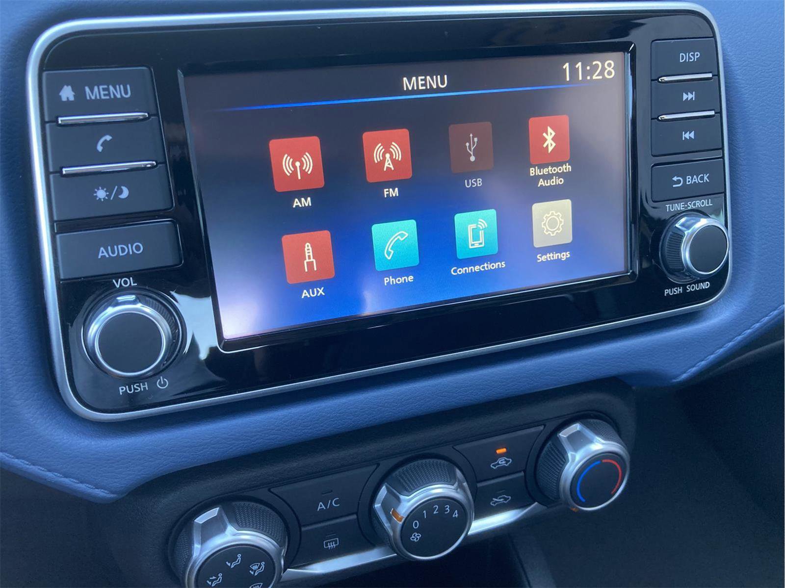 New 2025 Nissan Versa SV w/ Trunk Package image 15