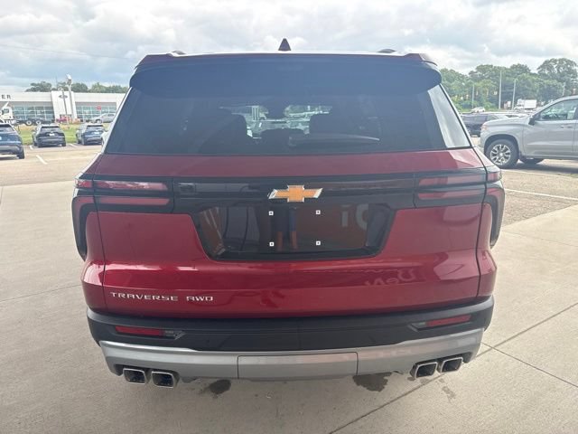New 2026 Chevrolet Traverse LT w/ Driver Confidence Package AWD/4WD image 6
