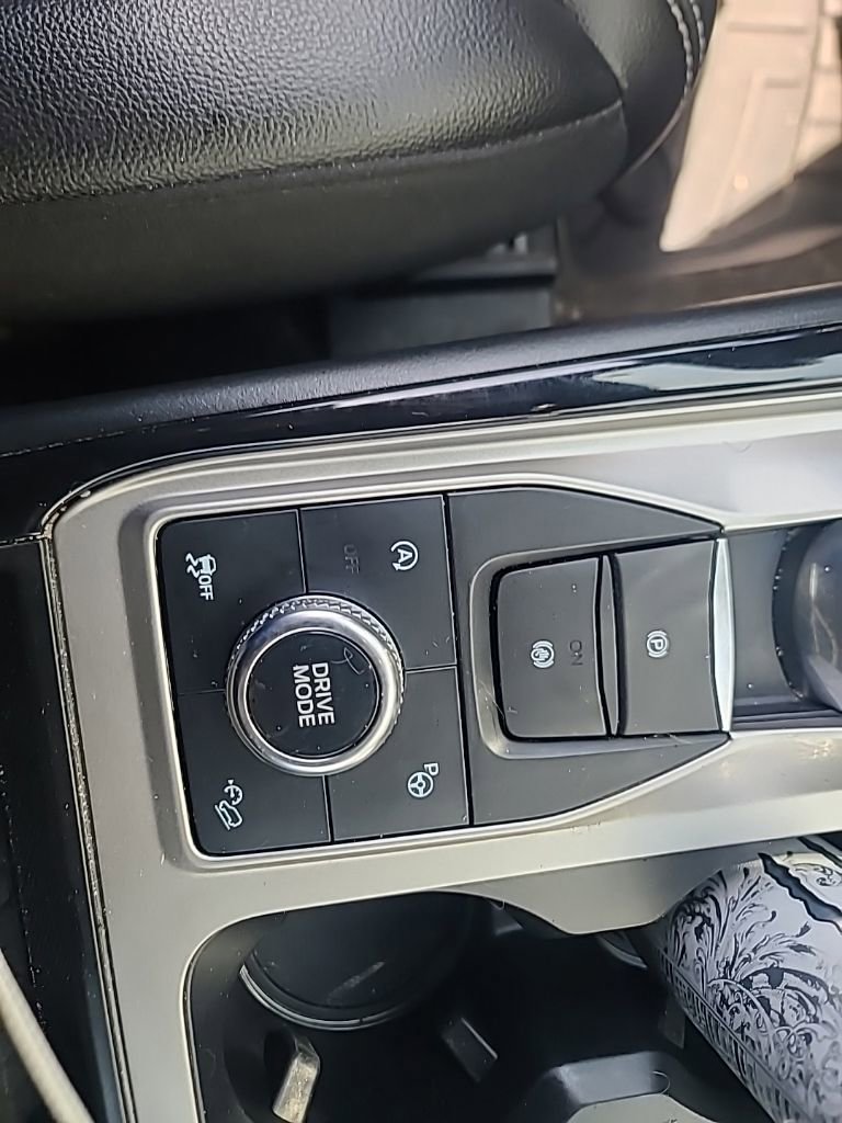 Used 2021 Ford Explorer ST w/ Equipment Group 401A AWD/4WD image 10