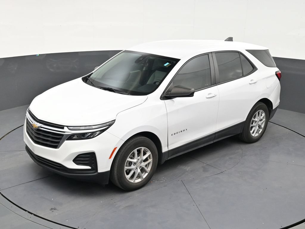 Used 2024 Chevrolet Equinox LS FWD image 11