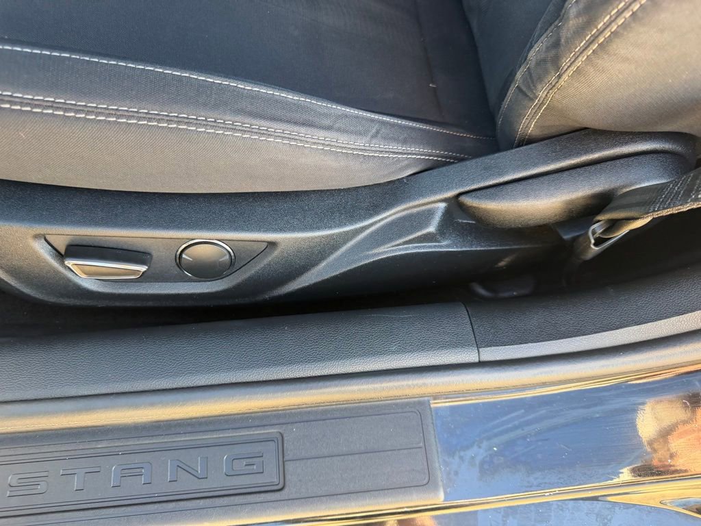 Used 2019 Ford Mustang GT image 20