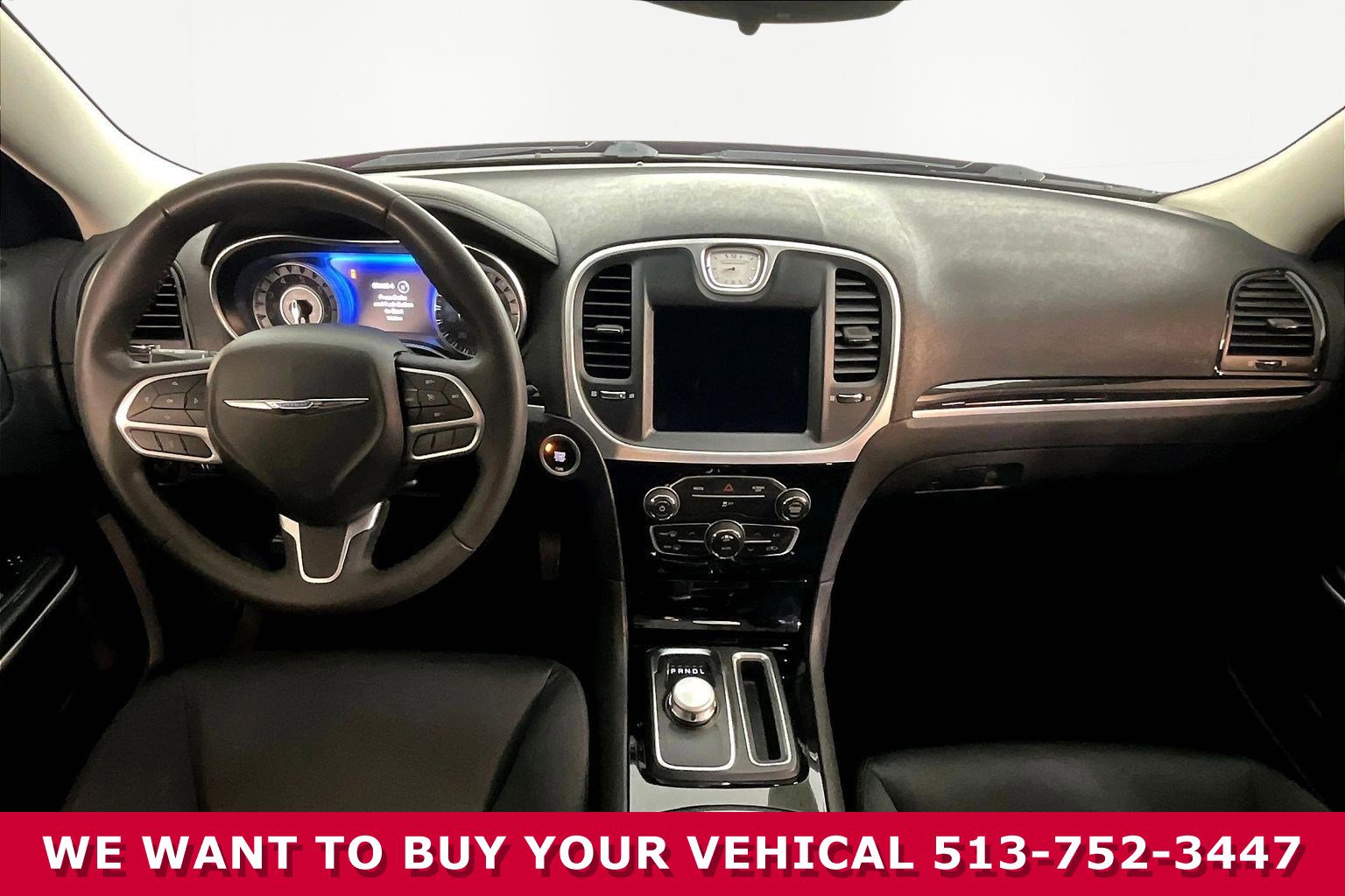 Used 2023 Chrysler 300 Touring w/ Sport Appearance Package image 7