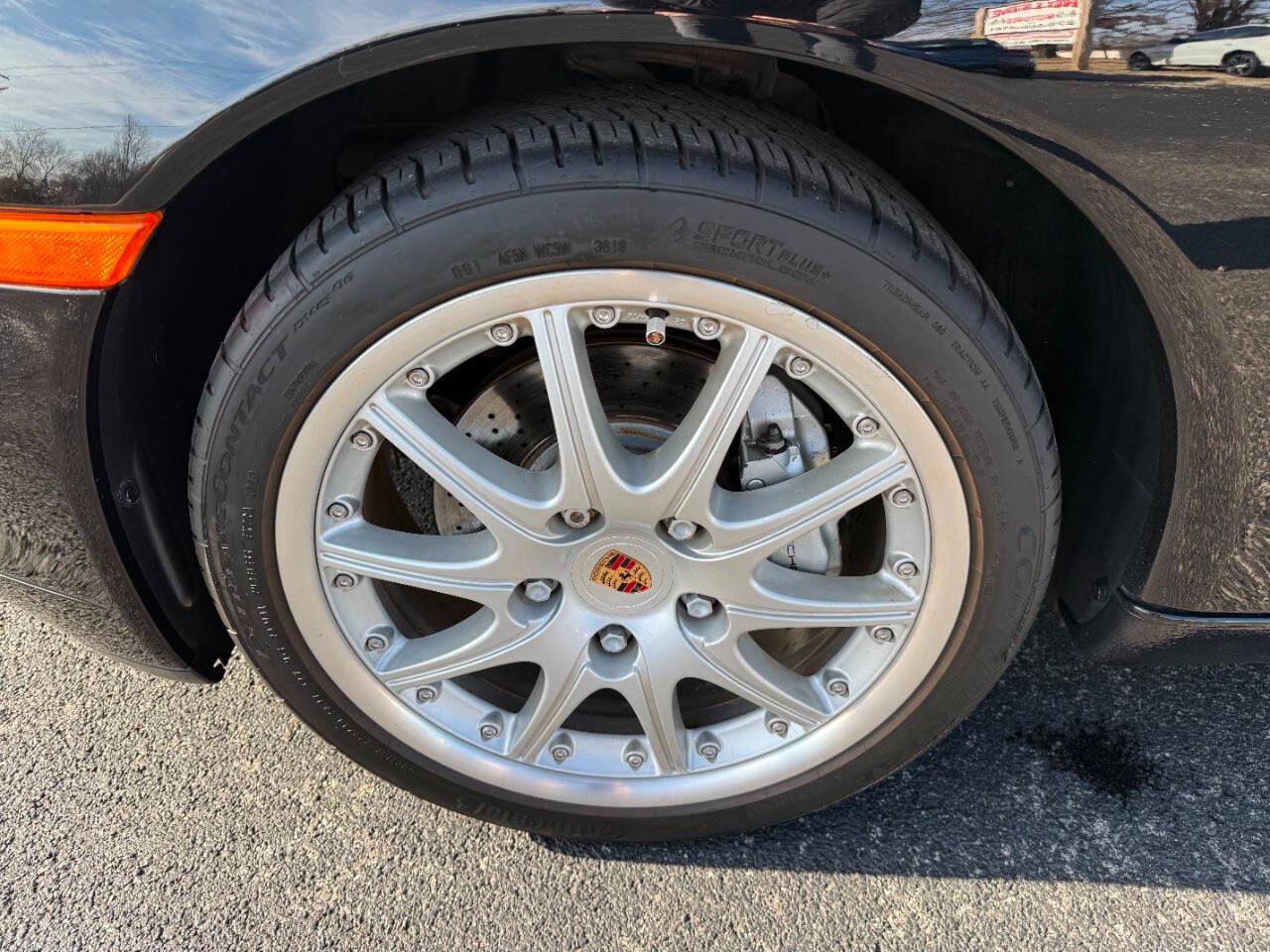 Used 2000 Porsche 911 Carrera 4 image 26