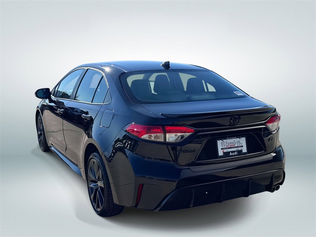 Used 2025 Toyota Corolla SE image 4