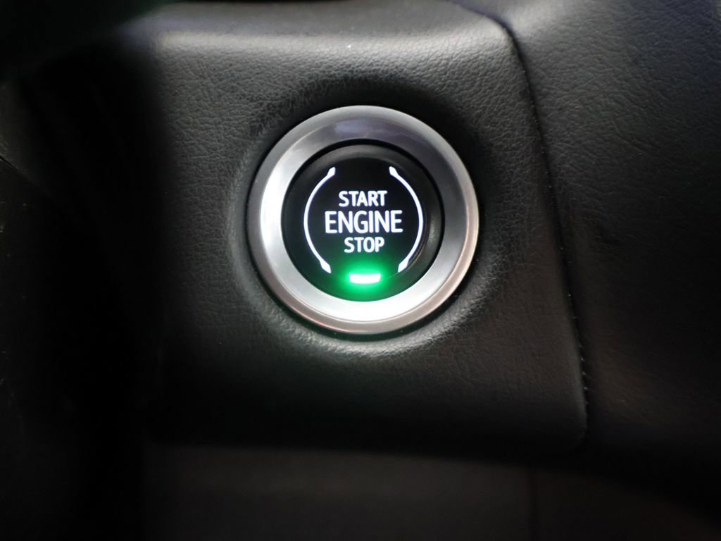Used 2023 Chevrolet Suburban Premier AWD/4WD image 43