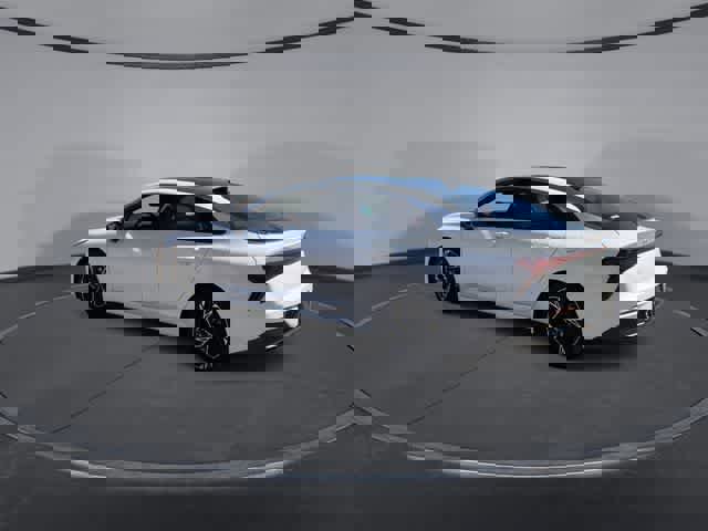 Used 2025 Kia K5 GT-Line w/ GT-Line Premium Package image 6