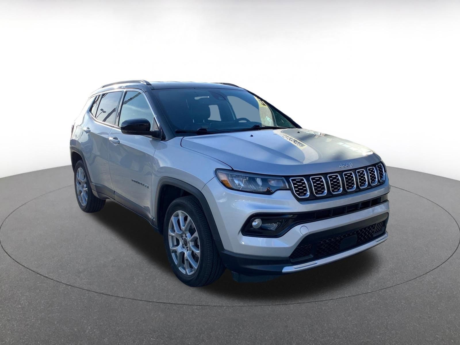 Used 2025 Jeep Compass Limited video 1