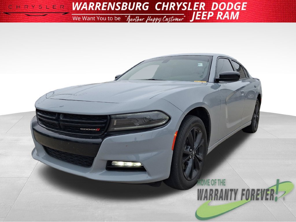 Used 2022 Dodge Charger SXT w/ Blacktop Package AWD/4WD image 8