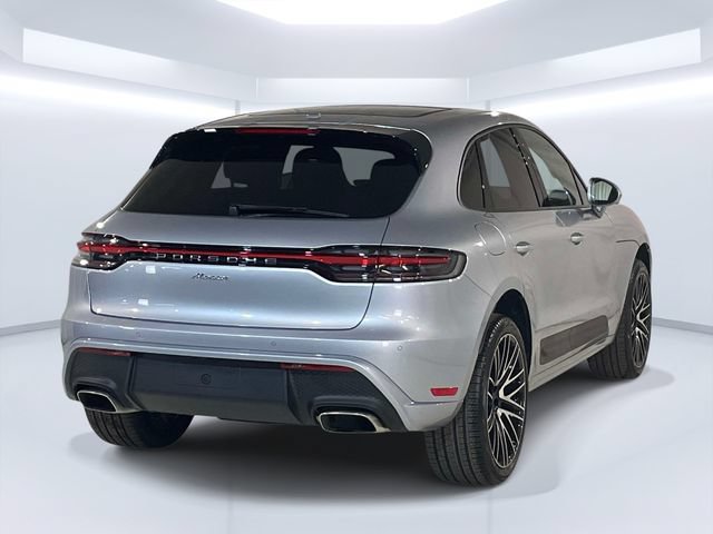 New 2026 Porsche Macan AWD/4WD image 7