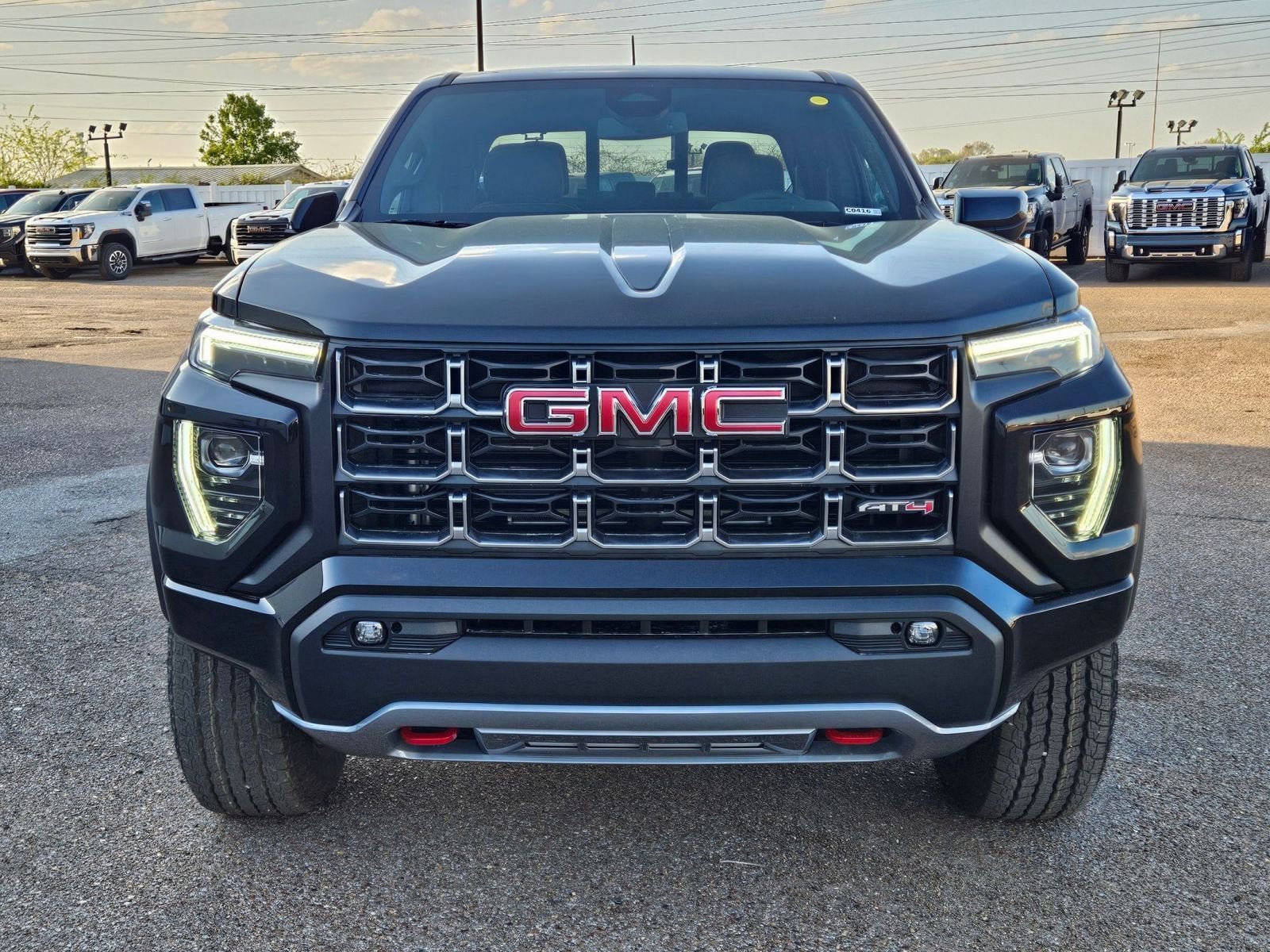 New 2026 GMC Canyon AT4 AWD/4WD image 9
