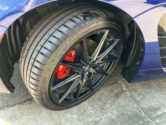 Used 2024 Toyota GR86 Premium RWD image 34