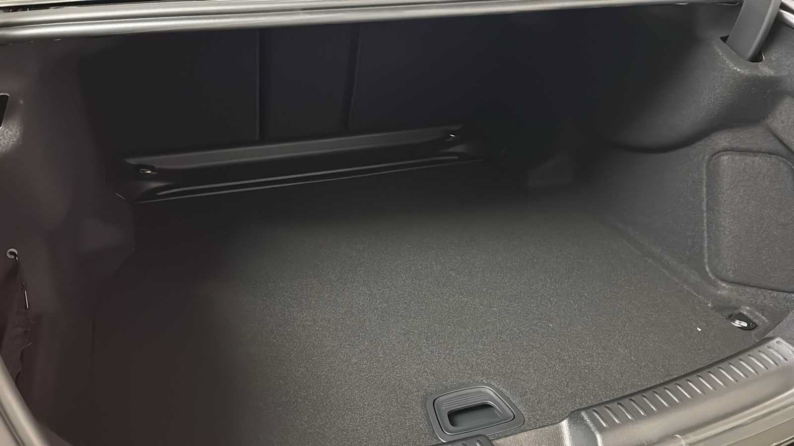 New 2026 Mercedes-Benz E 350 4MATIC Sedan image 31