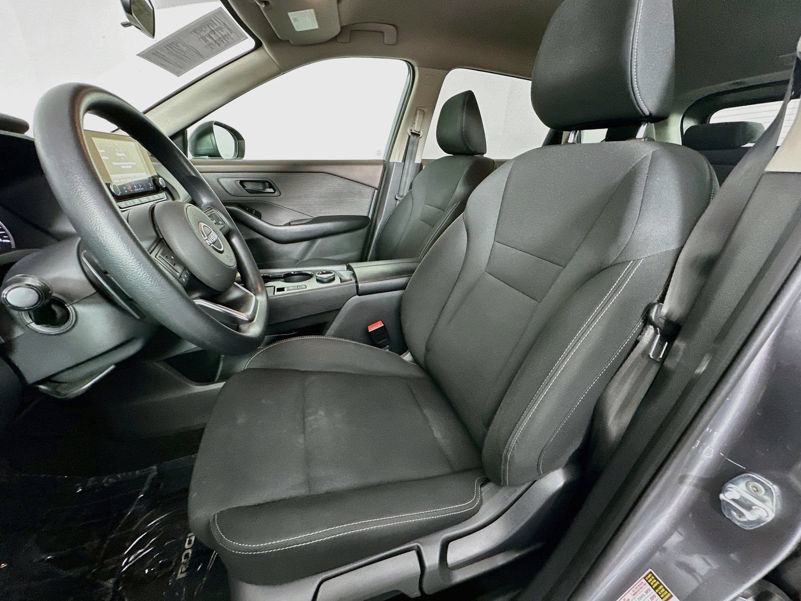 Used 2023 Nissan Rogue S AWD/4WD image 20