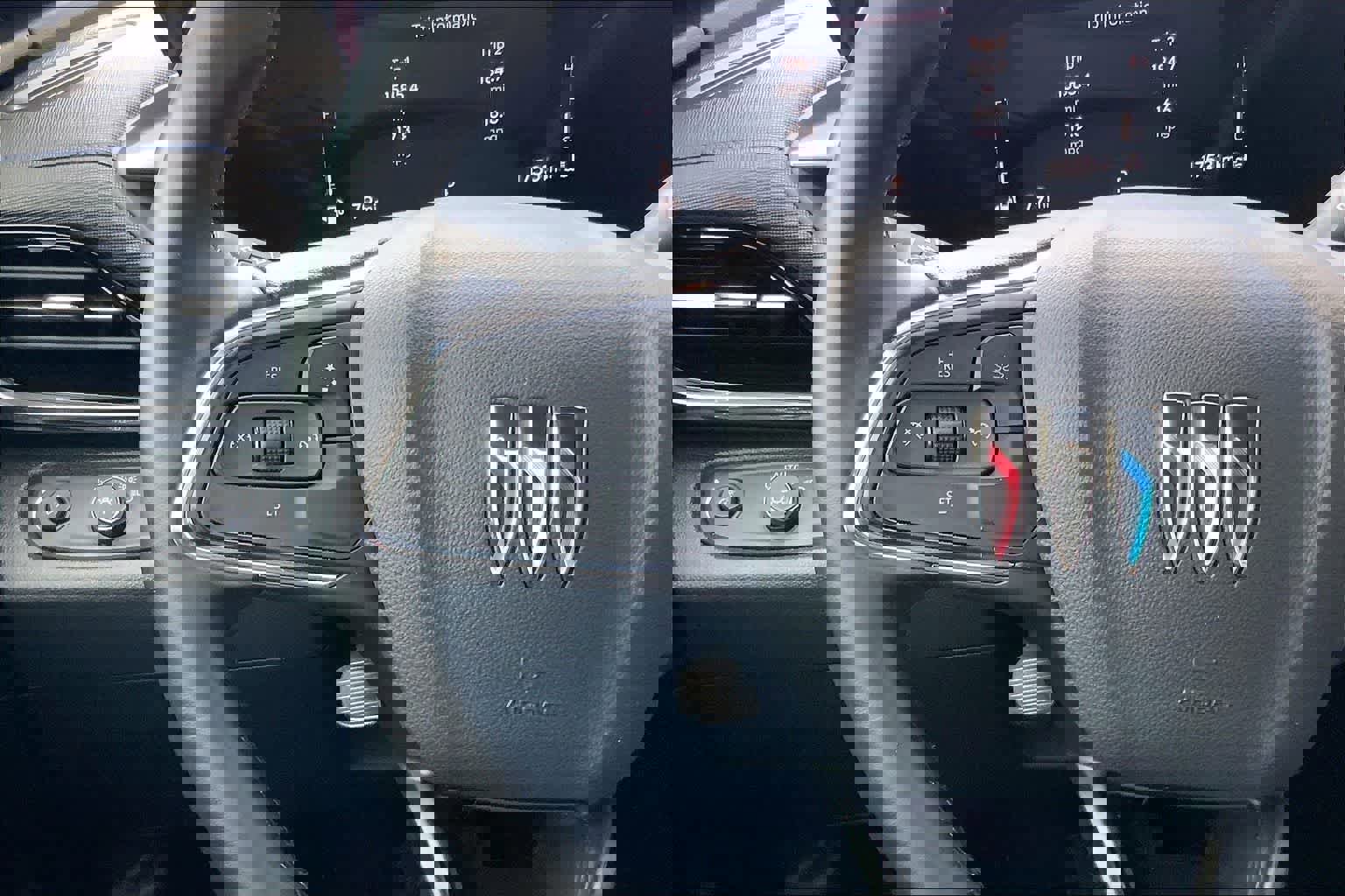 Used 2024 Buick Envista Sport Touring w/ Convenience II Package image 24