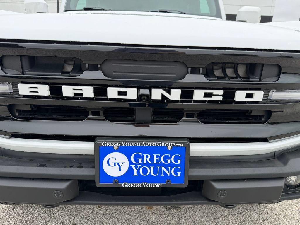 Used 2024 Ford Bronco Outer Banks AWD/4WD image 32