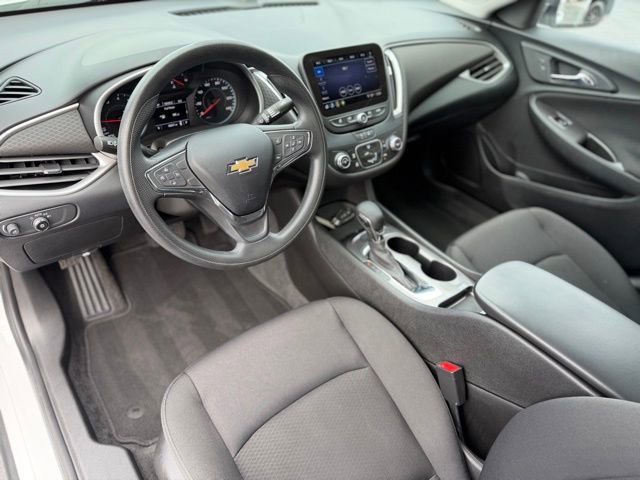 Used 2021 Chevrolet Malibu LS FWD image 12
