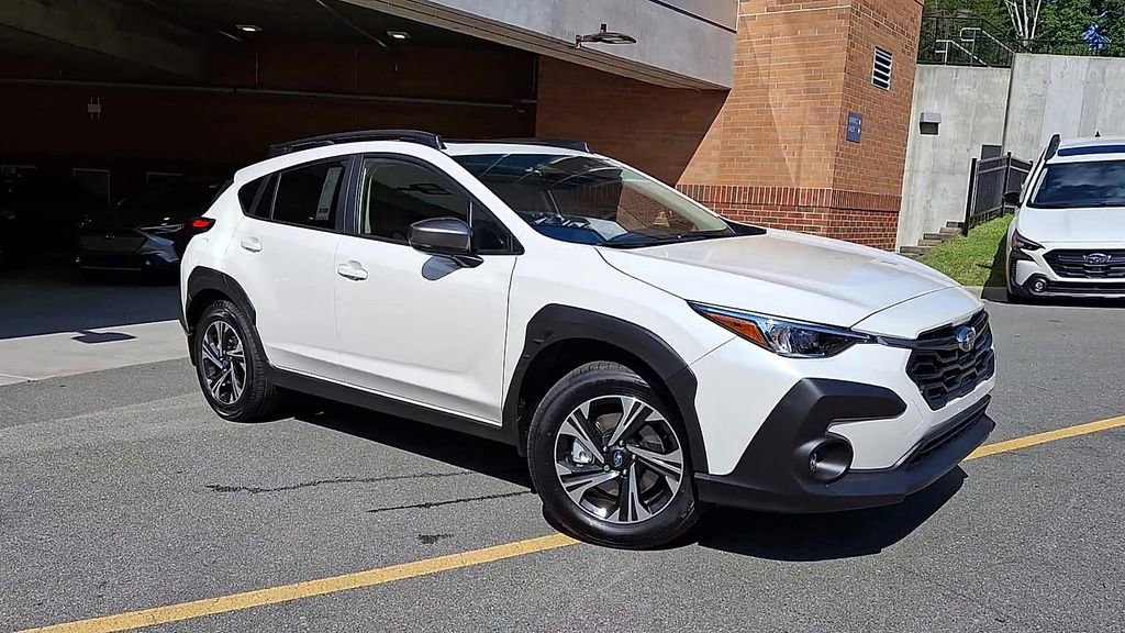 New 2025 Subaru Crosstrek 2.0i Premium image 2