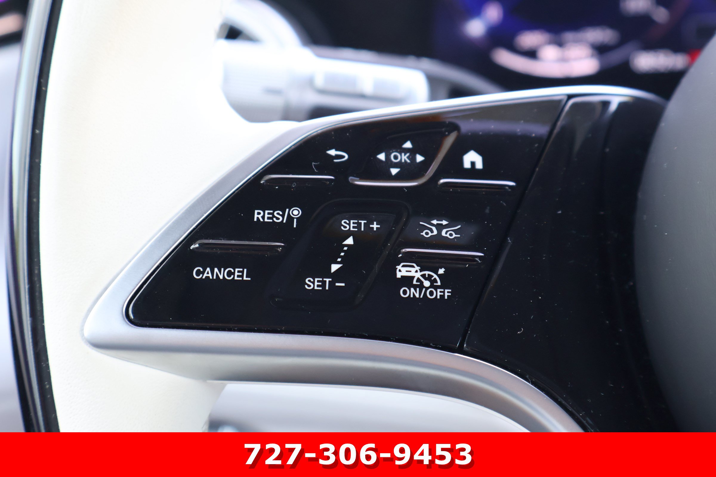 Used 2025 Mercedes-Benz Maybach EQS 680 4MATIC image 29