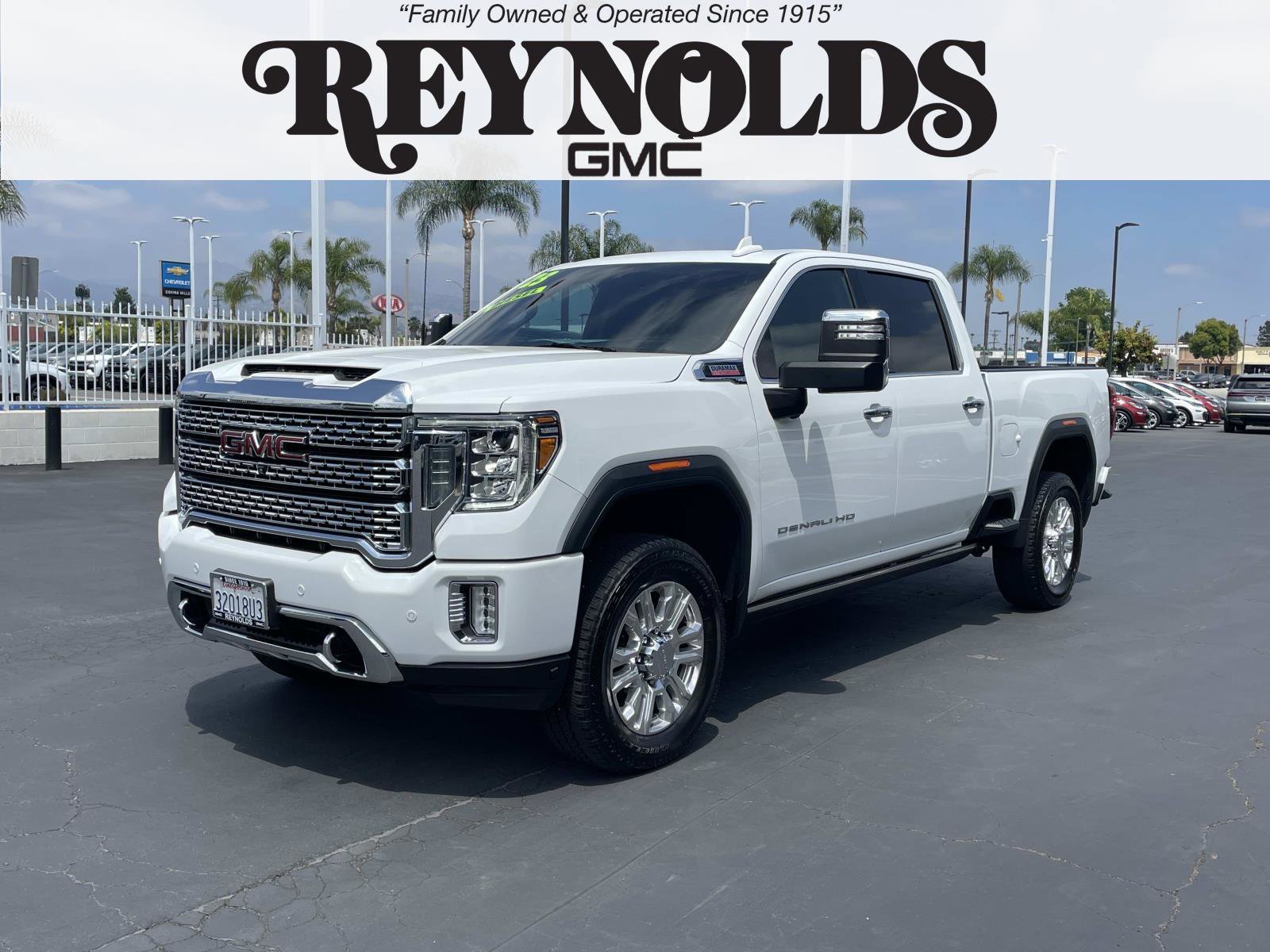 Used 2023 GMC Sierra 2500 Denali w/ Denali Ultimate Package AWD/4WD image 1