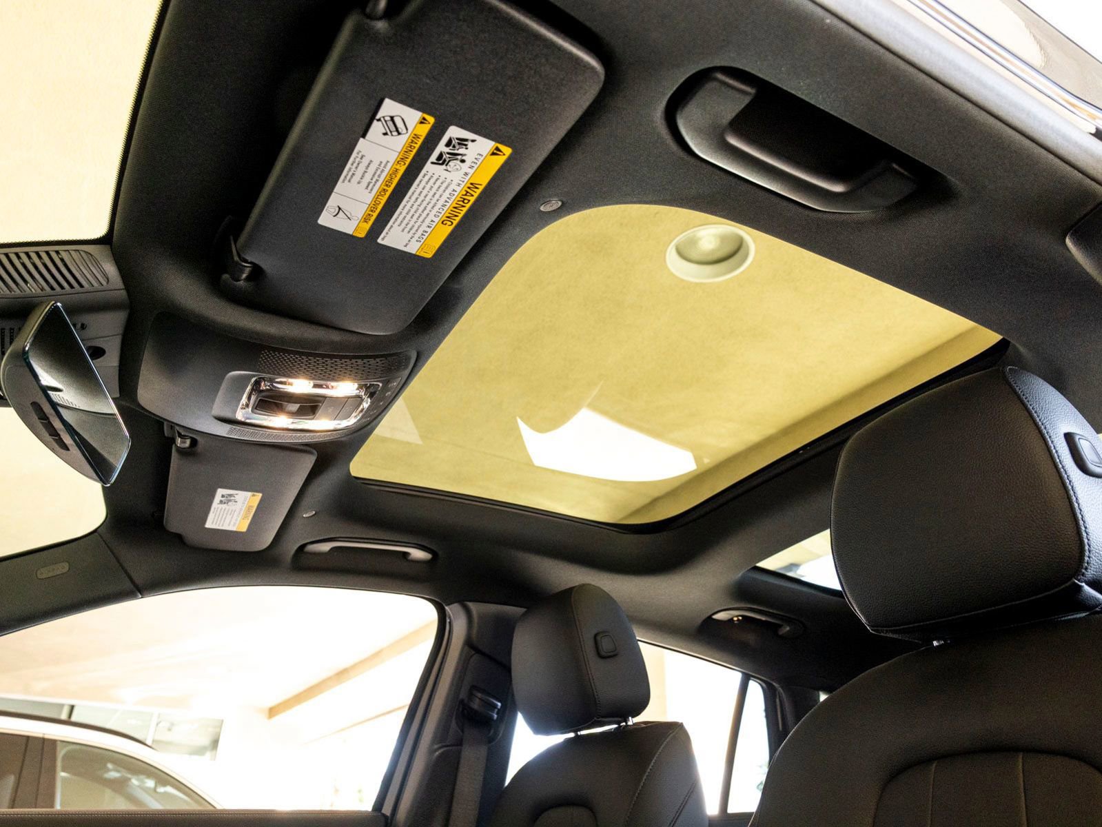 Used 2025 Mercedes-Benz GLA 250 image 17