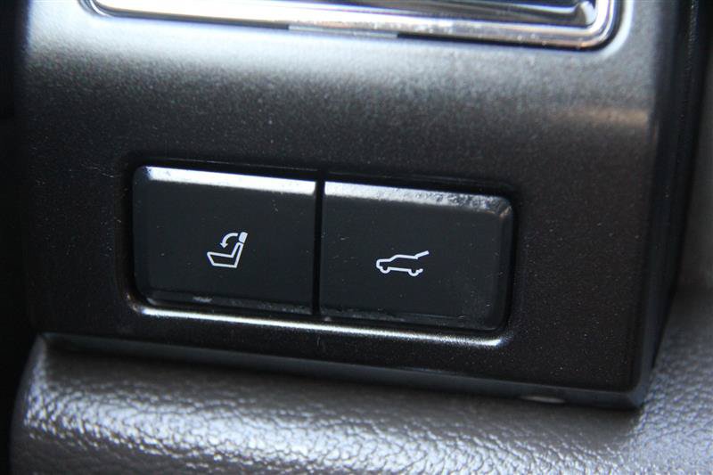 Used 2020 Ford Expedition Limited AWD/4WD image 39