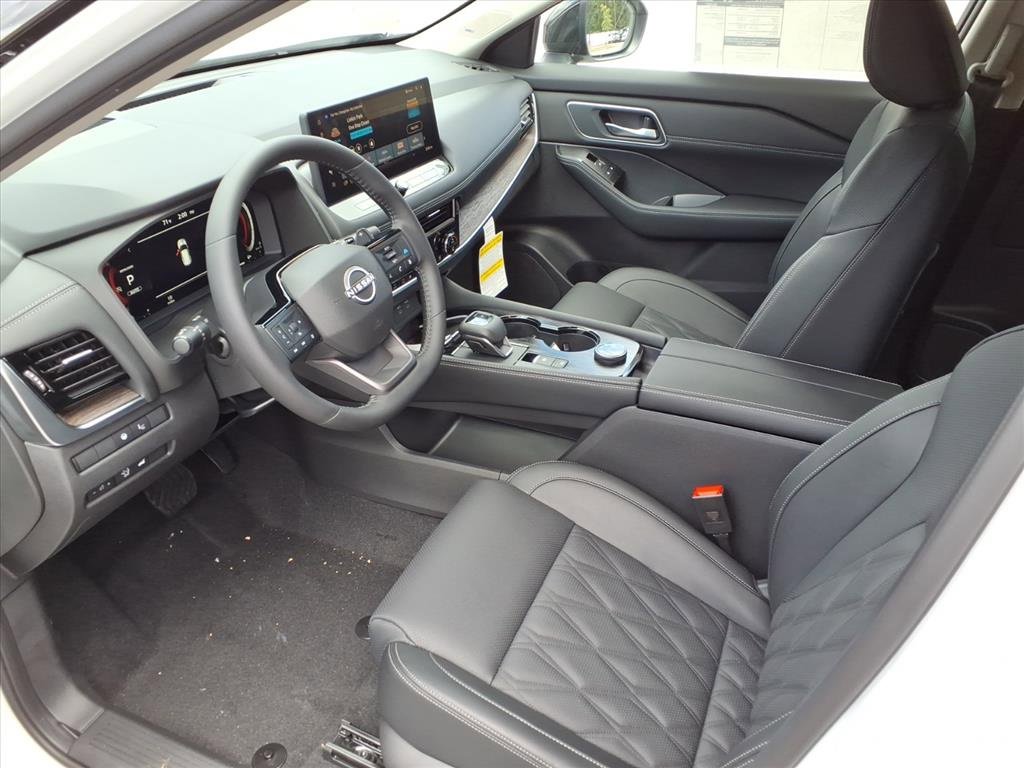 New 2026 Nissan Rogue Platinum image 12