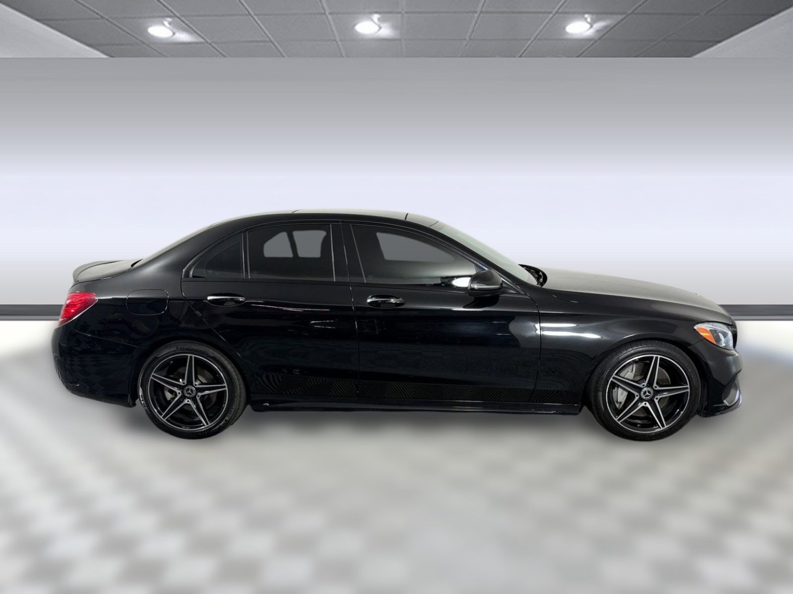 Used 2018 Mercedes-Benz C 300 Sedan image 8