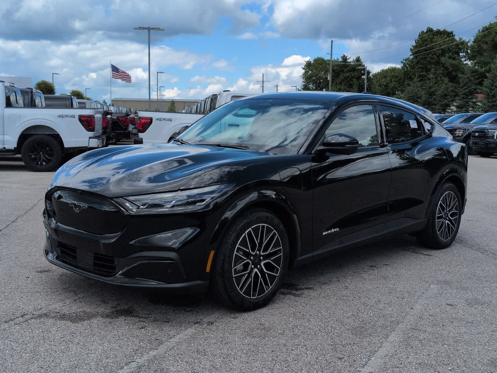 New 2026 Ford Mustang Mach-E Premium w/ Technology Package AWD/4WD image 4