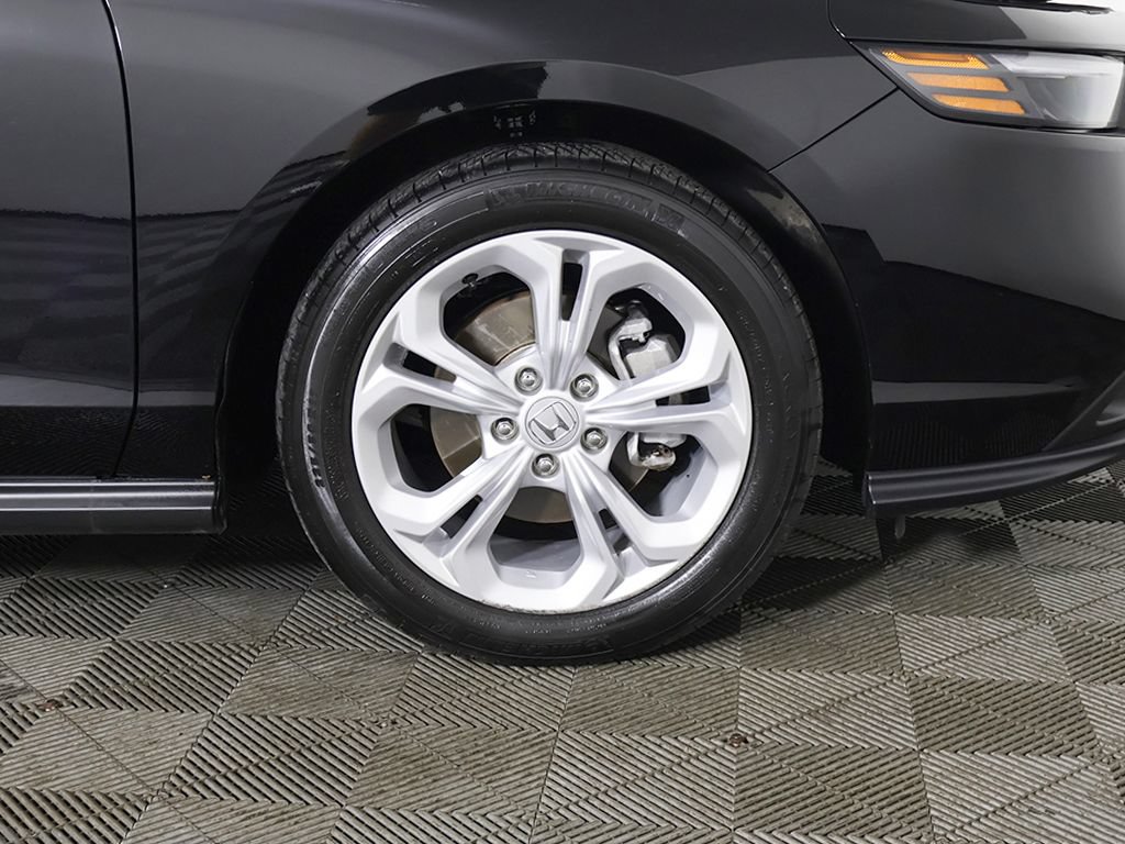 Used 2025 Honda Accord LX image 11