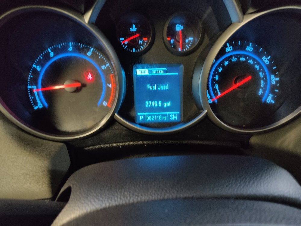 Used 2014 Chevrolet Cruze LS FWD image 23
