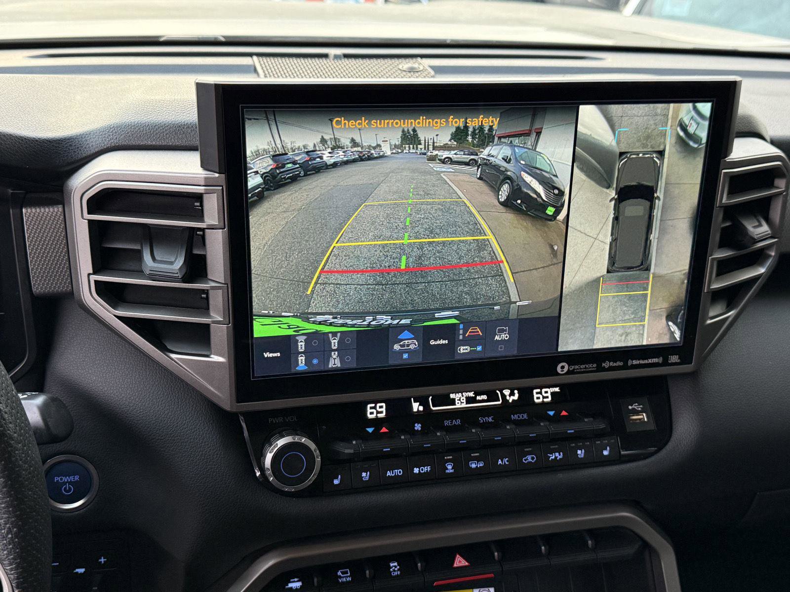 Used 2023 Toyota Sequoia Limited image 32