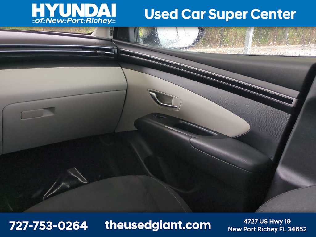 Certified 2022 Hyundai Tucson SEL w/ Cargo Package FWD image 18