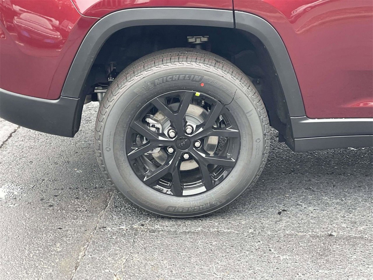 New 2025 Jeep Grand Cherokee Altitude image 13