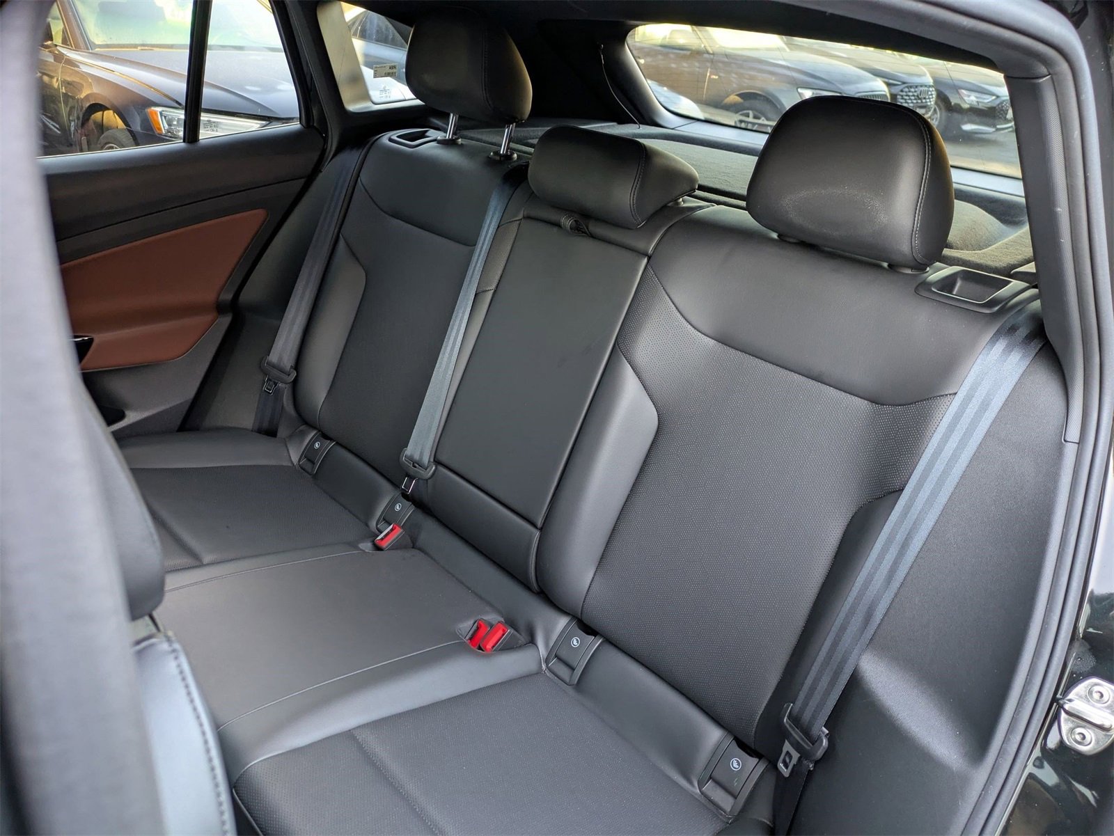 Used 2021 Volkswagen ID.4 Pro S w/ ID.4 Protection Package (IPT) image 30