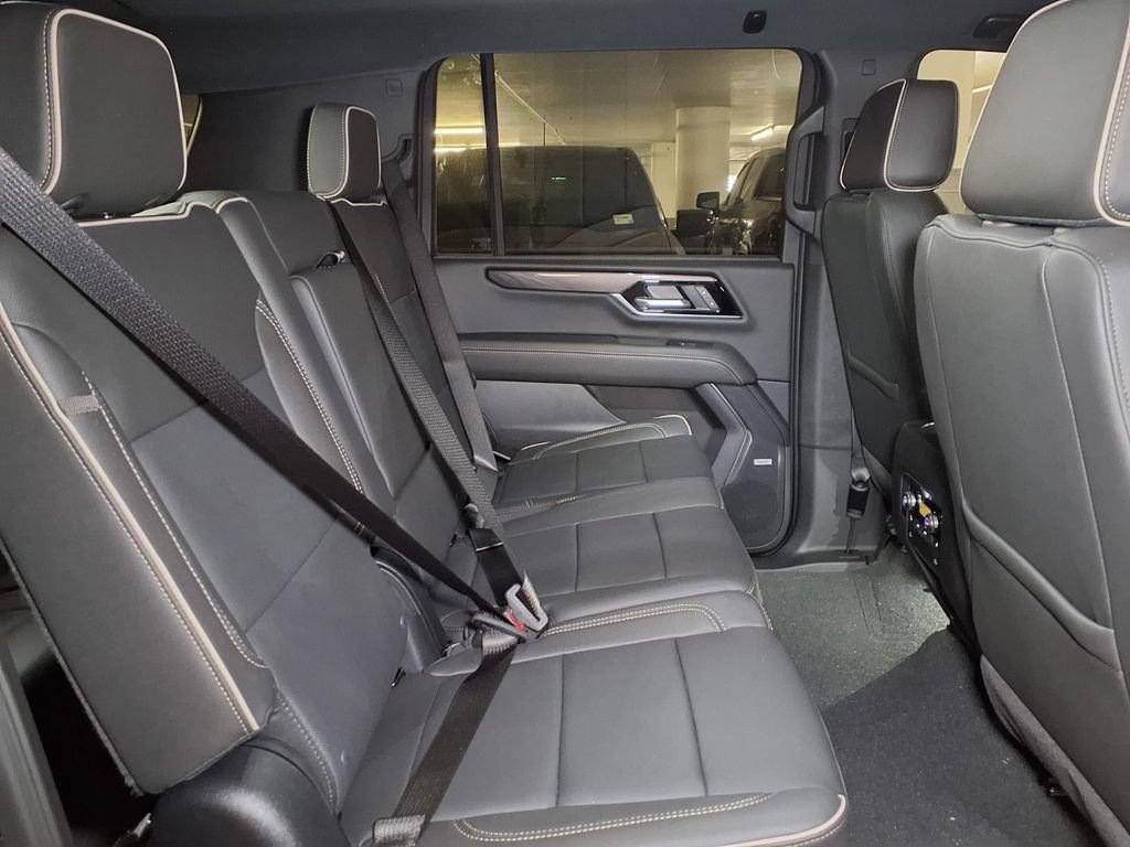 New 2026 GMC Yukon XL Elevation RWD image 7