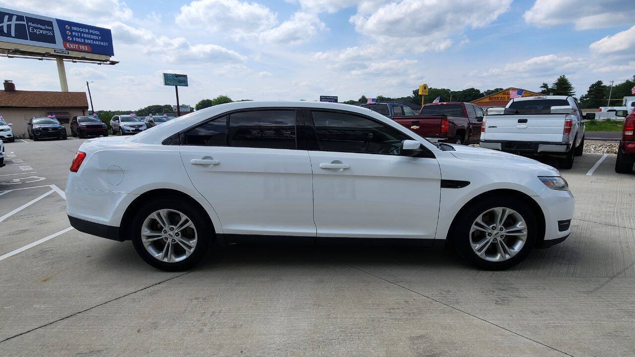 Used 2014 Ford Taurus SEL w/ Equipment Group 201A FWD image 7