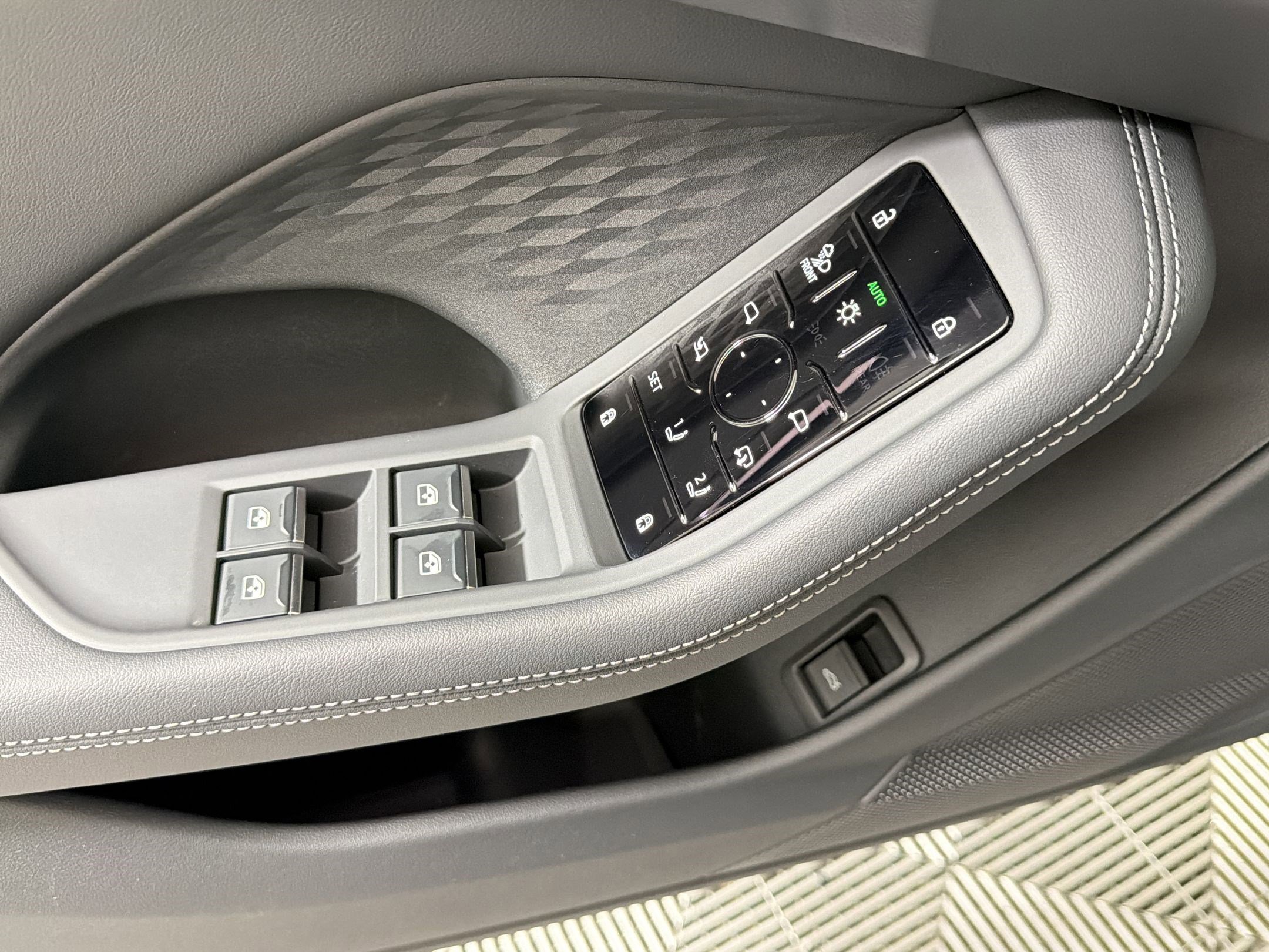 New 2026 Audi A6 Prestige AWD/4WD image 21
