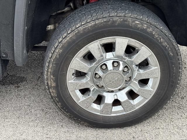 Used 2018 GMC Sierra 2500 Denali w/ Duramax Plus Package AWD/4WD image 9