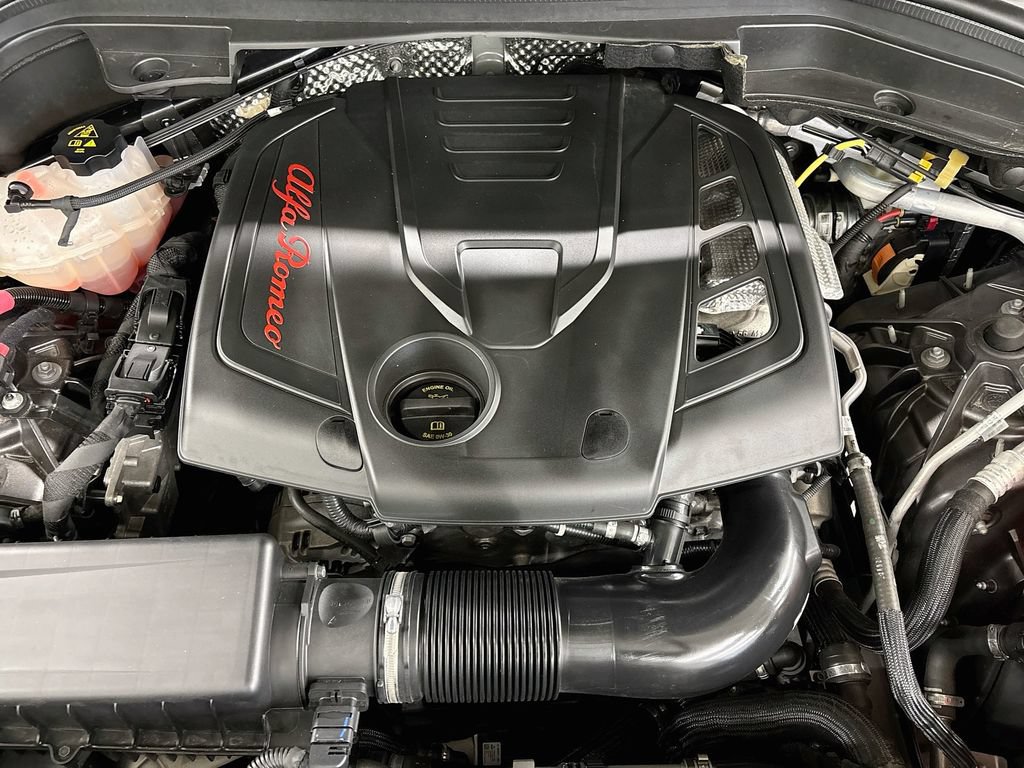 Used 2023 Alfa Romeo Stelvio Sprint AWD/4WD image 26