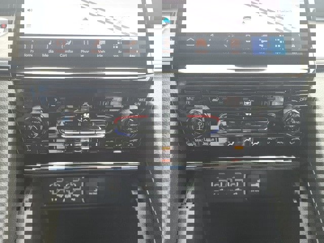 New 2025 Jeep Grand Cherokee Limited image 6