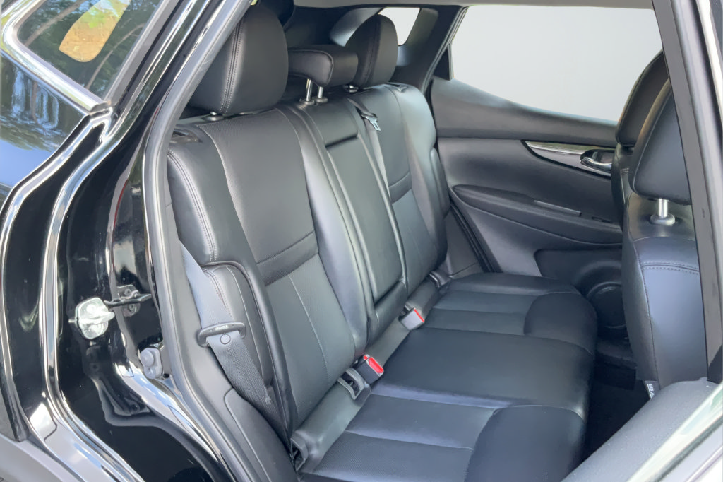 Used 2022 Nissan Rogue Sport SL AWD/4WD image 20