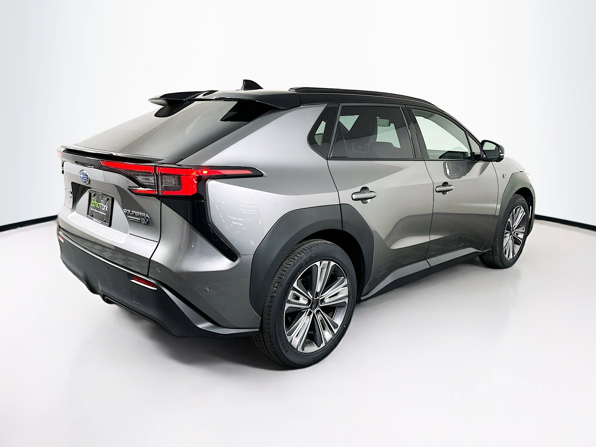 Used 2024 Subaru Solterra Touring w/ Touring Package image 9