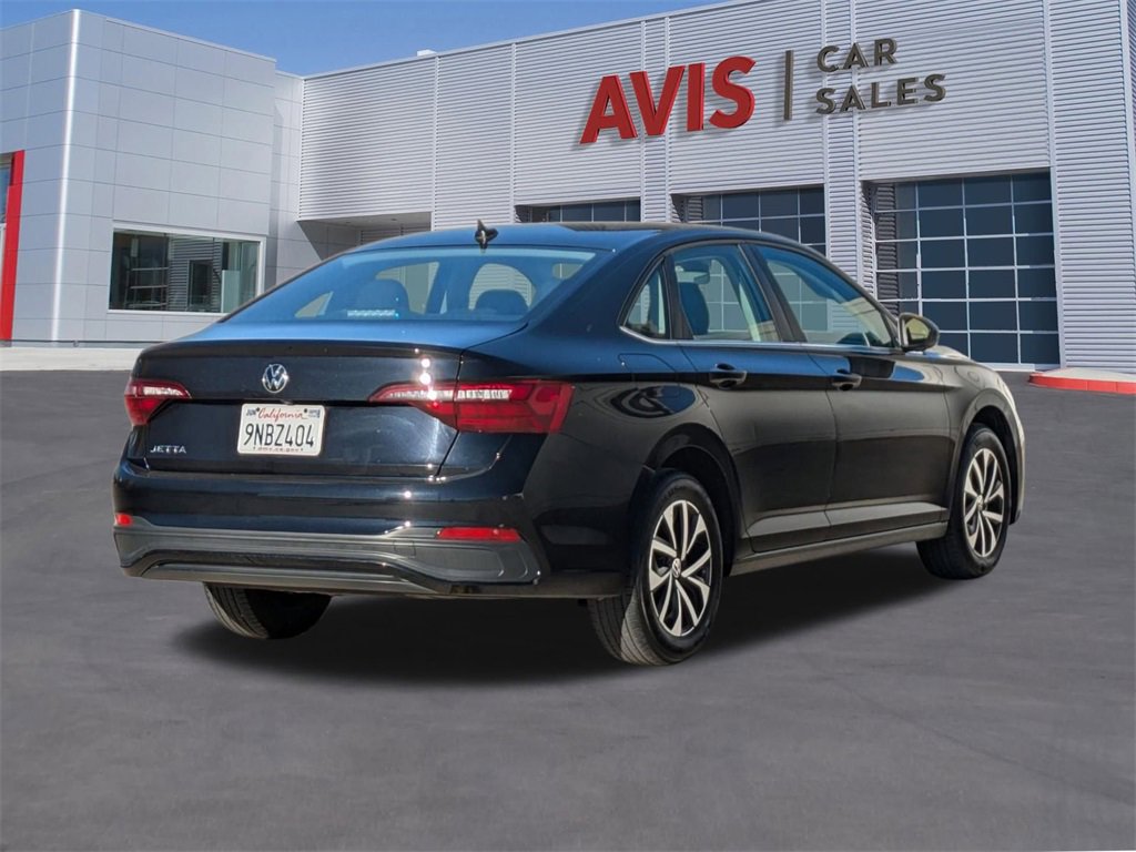 Used 2024 Volkswagen Jetta S image 6