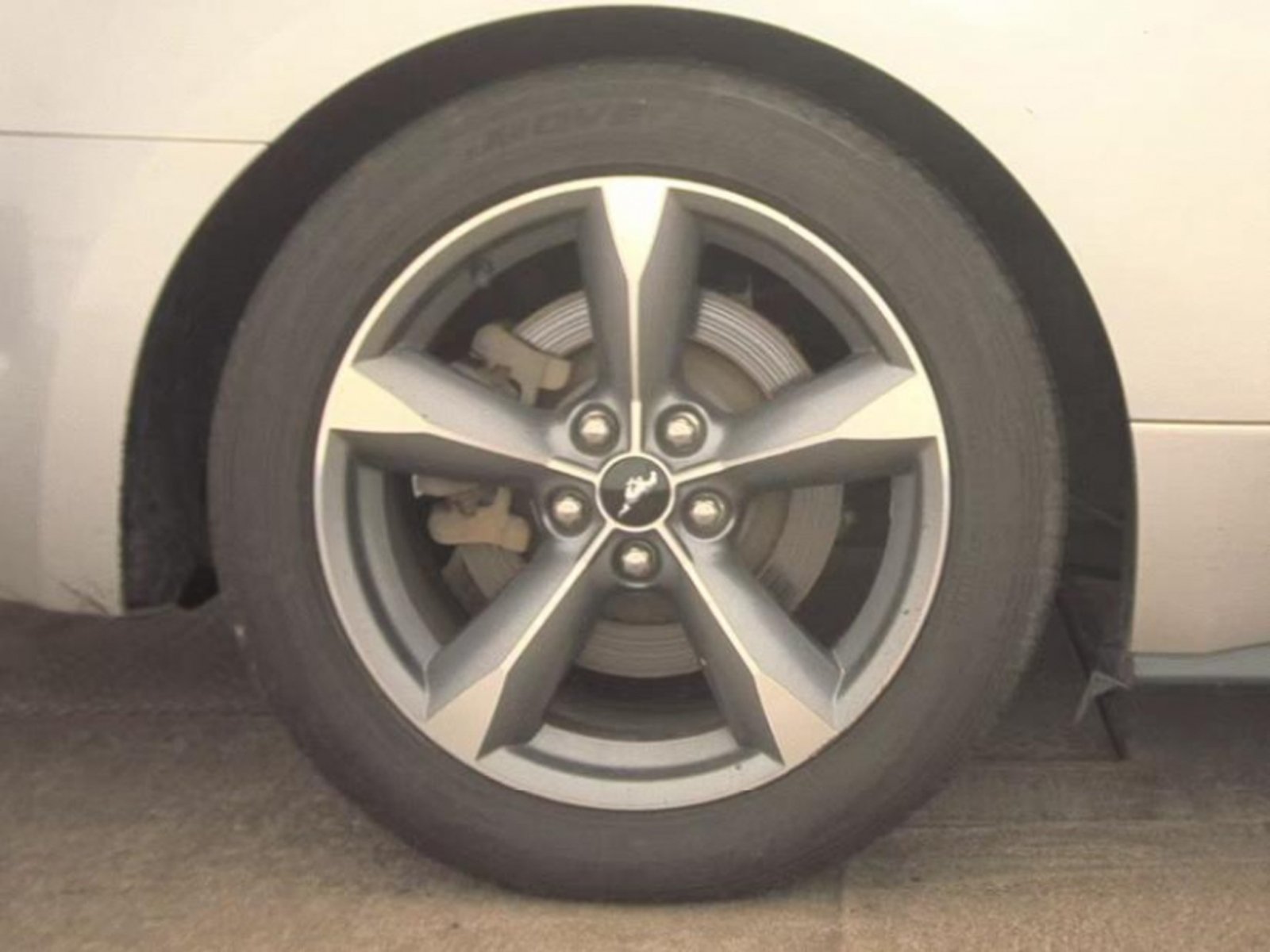 Used 2015 Ford Mustang GT RWD image 11