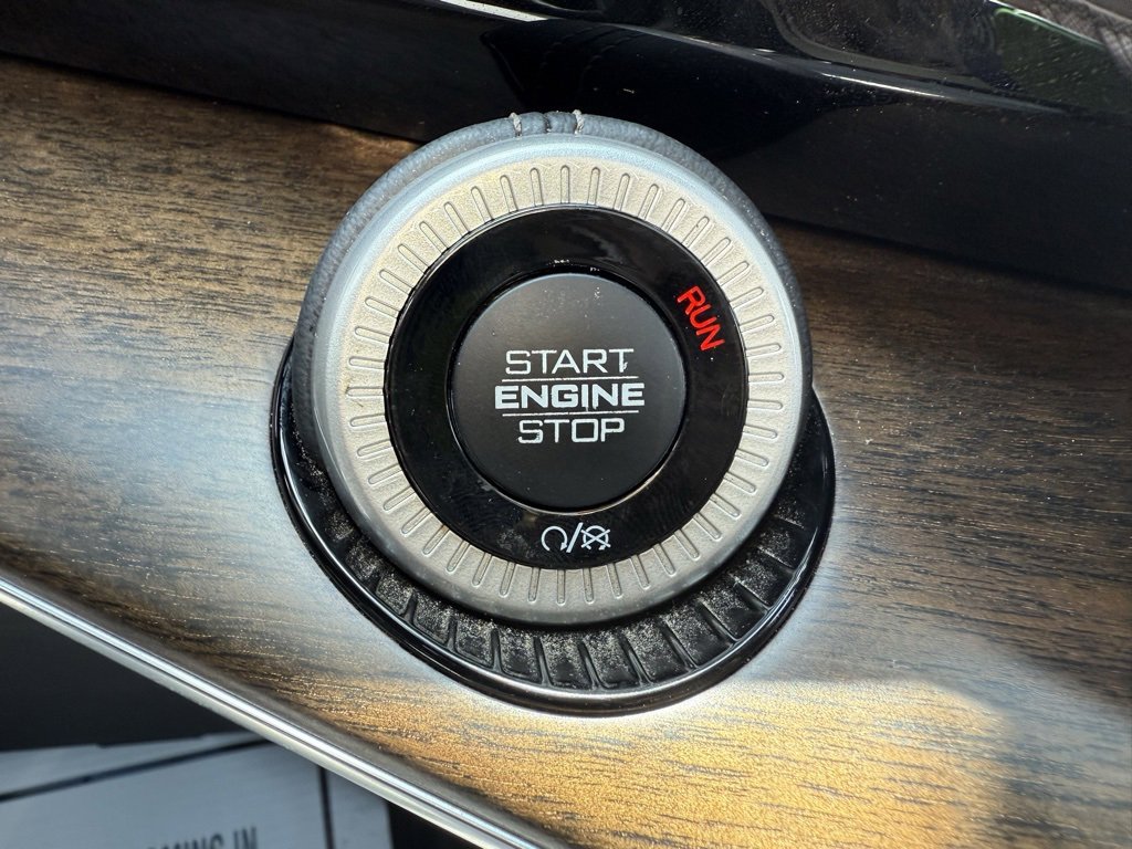 Used 2023 Jeep Grand Wagoneer Series II image 21