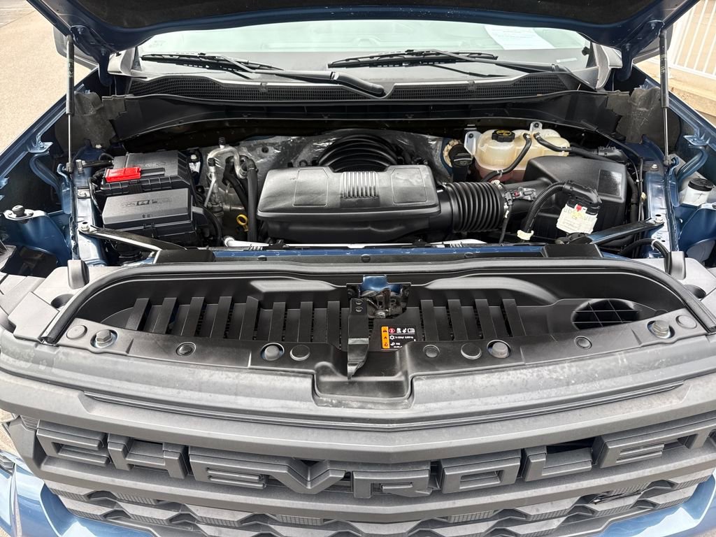 Used 2024 Chevrolet Silverado 1500 Custom Trail Boss w/ LPO, Dark Essentials Package image 21