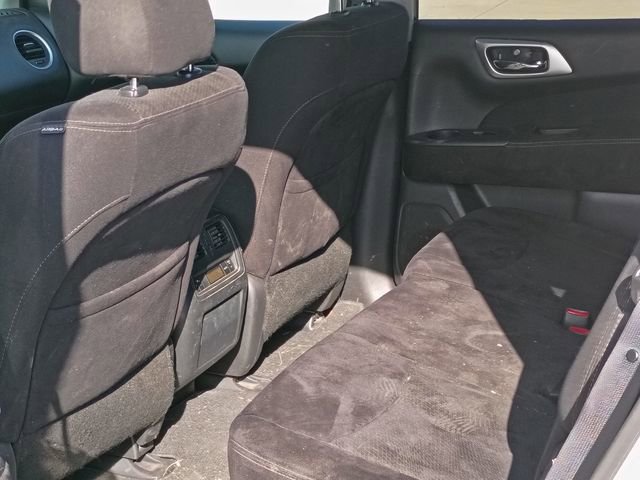 Used 2014 Nissan Pathfinder SV w/ Trailer Tow Package image 14