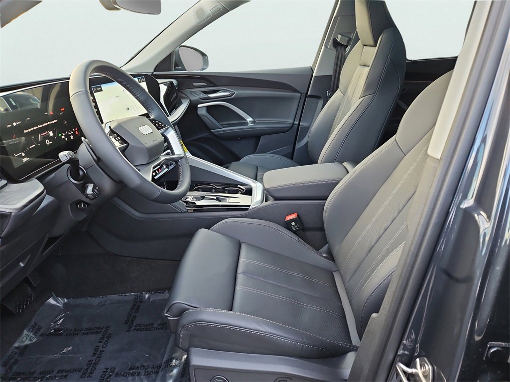 New 2025 Audi Q5 Premium Plus image 22